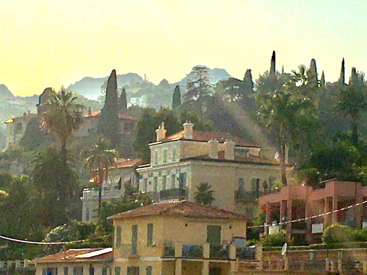 Bel Appartement Lumineux Joyeux Spacieux, Vue Mer Mentone Esterno foto
